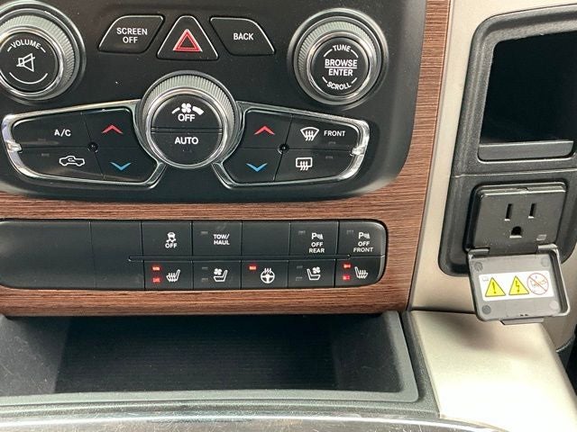 2017 RAM 1500 Laramie