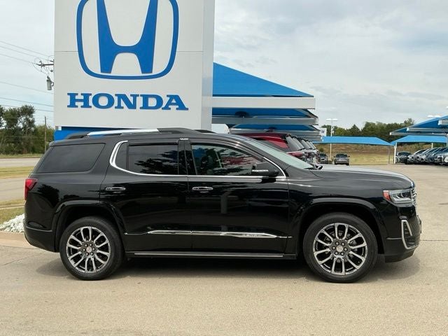 2020 GMC Acadia Denali