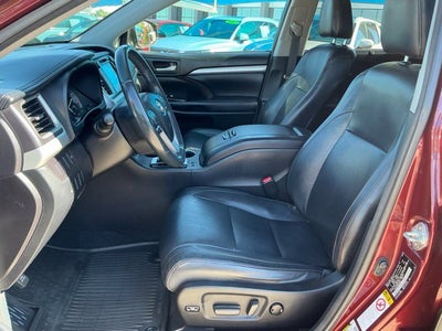 2016 Toyota Highlander XLE V6