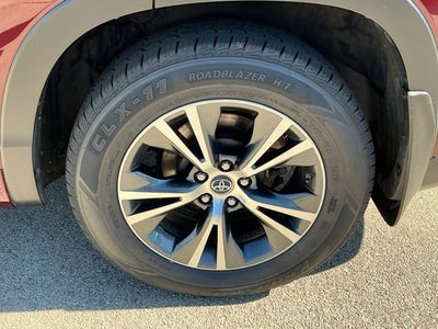 2016 Toyota Highlander XLE V6