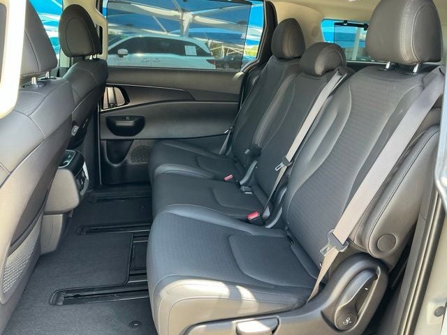 2025 Kia Carnival SX Prestige